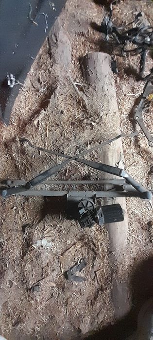 Моторчик двірників з трапеціею