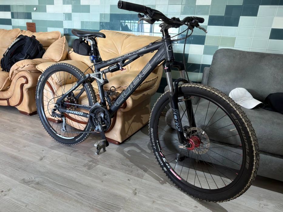 Двопідвіс Cube LTD AMS 26" / Manitou / Schwalbe