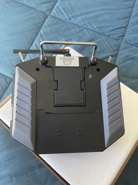 Rádio FrSky Taranis Q X7