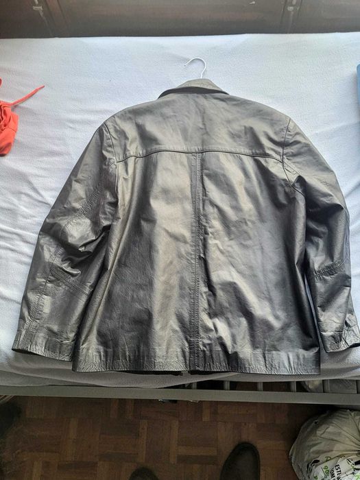 Casaco de Couro Preto