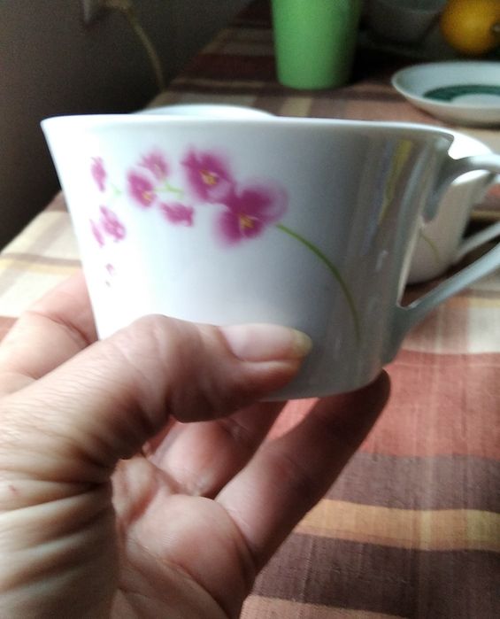 Filiżanki porcelana kawa, bulion