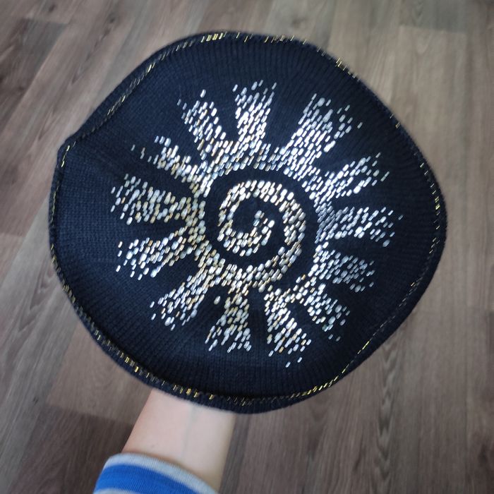 Продам берет демисезон