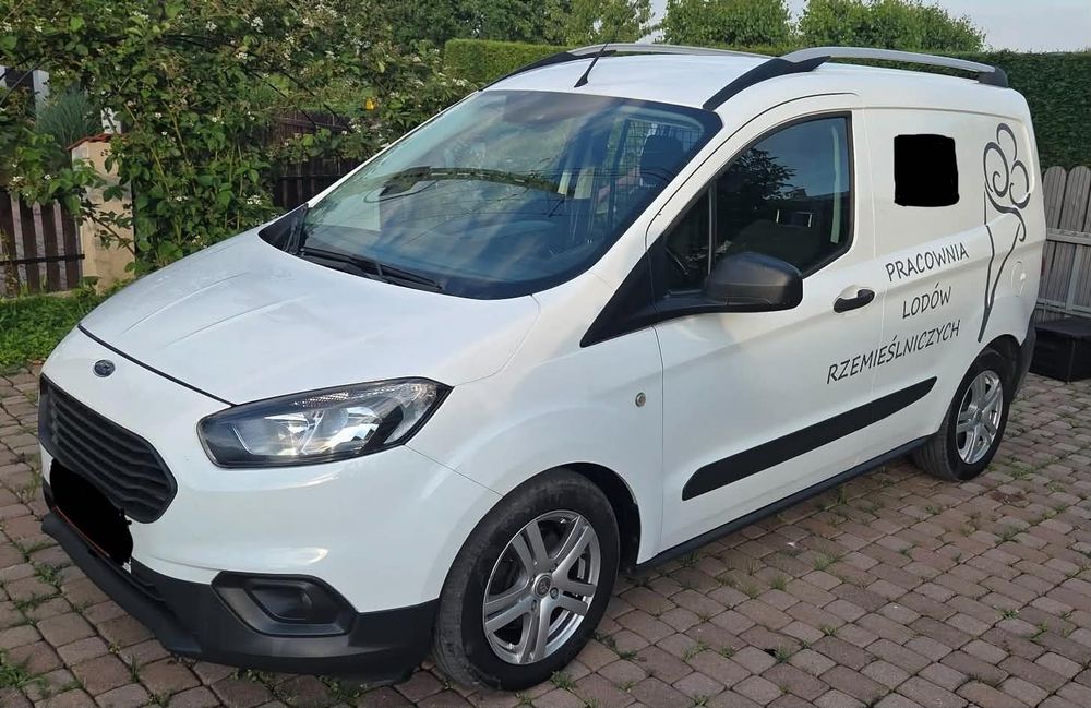 Ford Transit Courier