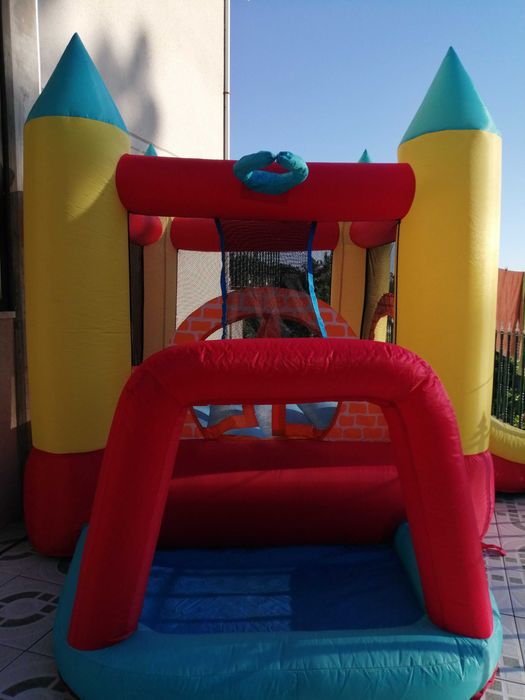 Insuflável para alugar