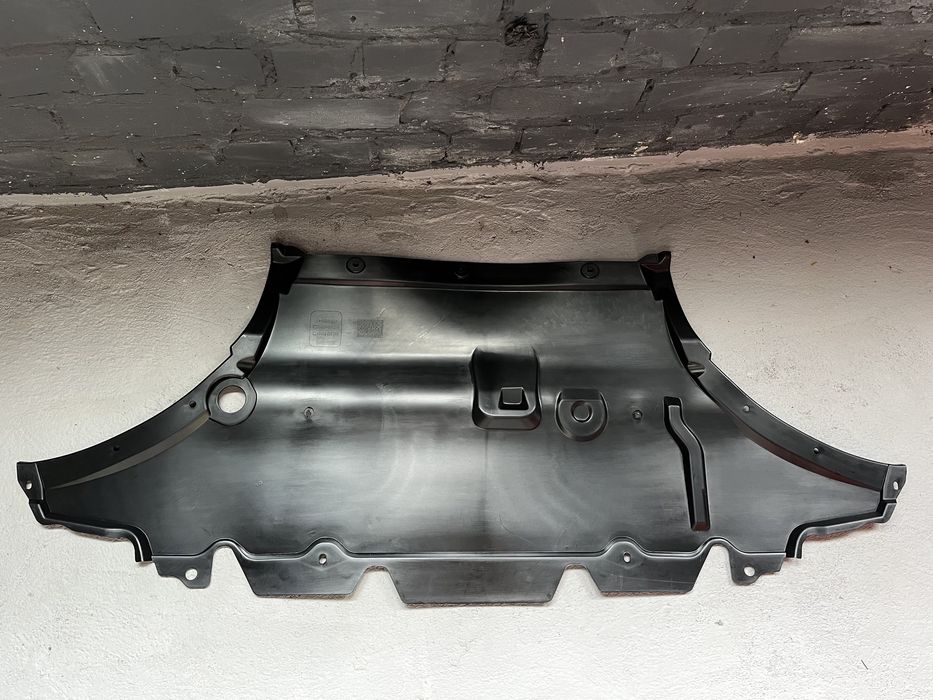 Audi A4 B8 захист двигуна під бампер защита ауді А4 B8