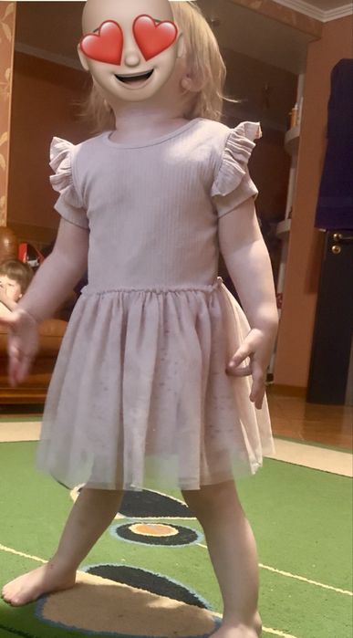 Святкові сукні,плаття на 2 роки