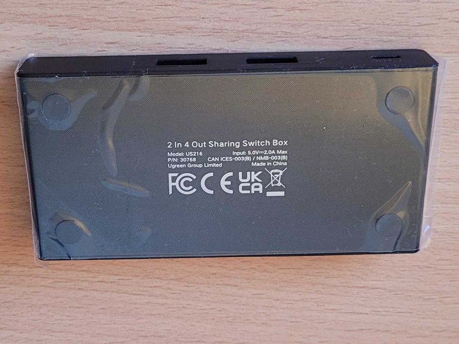 Przełącznik Switch USB 3.0 UGREEN 2PC na 4 Urządzenia 5Gbps