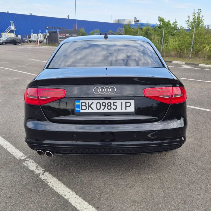 Продаю Audi A4 B8 2.0 TFSI AT (211 к.c.) Quattro • S-Line • 127т пробігу