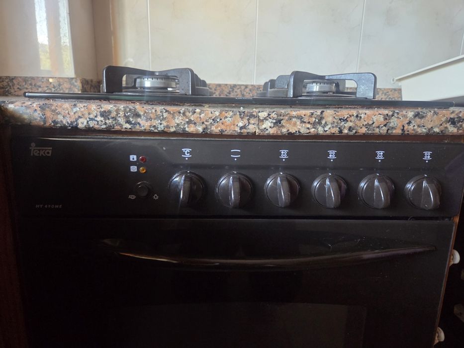 Combinado fogão e forno a gás TEKA