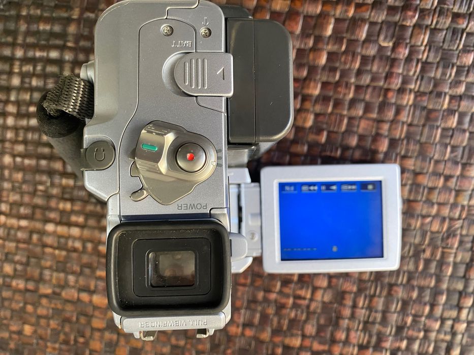 Câmara de Vídeo Digital SONY DCR-PC8E Mini DV Handycam