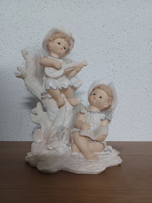 Dupla de Anjos em porcelana