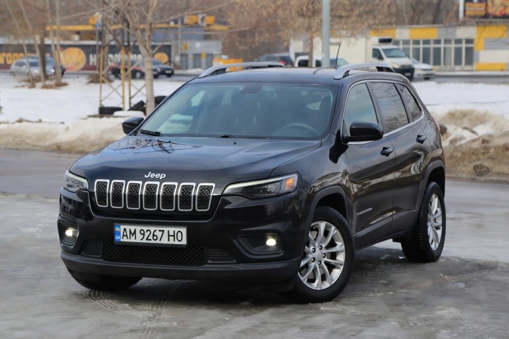 Jeep Cherokee 2018 VIN 1C4PJLCB6KD203724 фото оголошення 5 з 20
