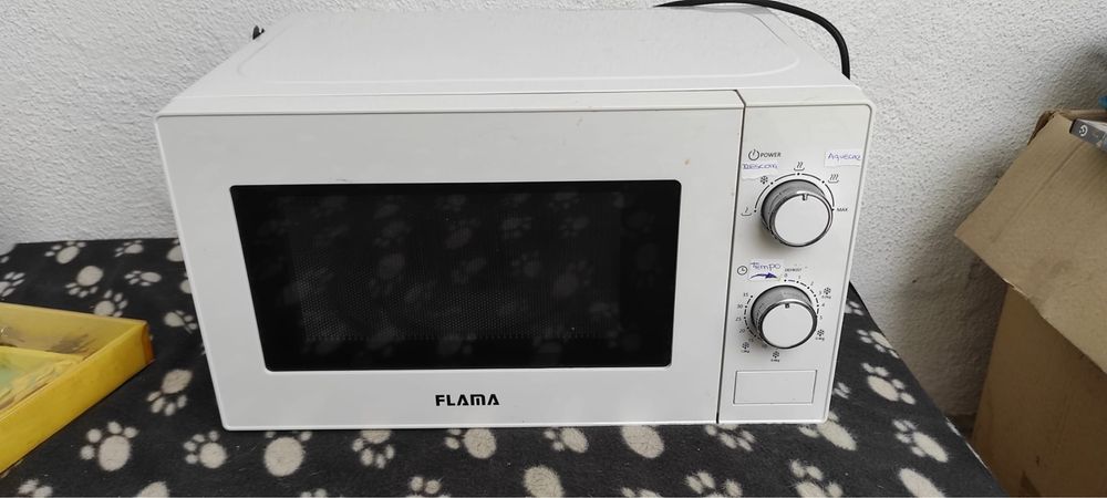 Microondas FLAMA