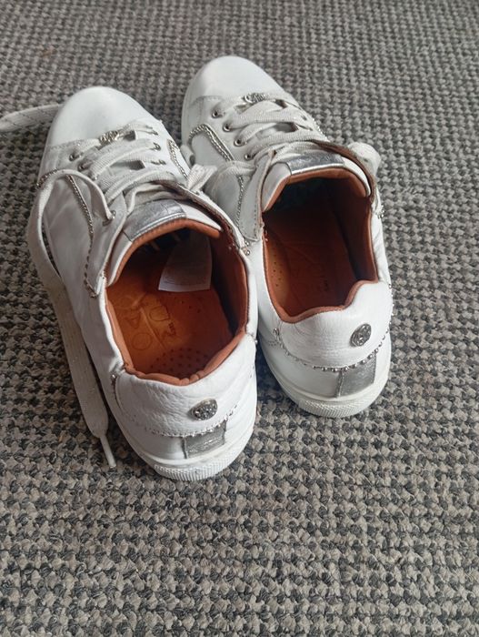 białe sneakersy damskie Arita 40-41
