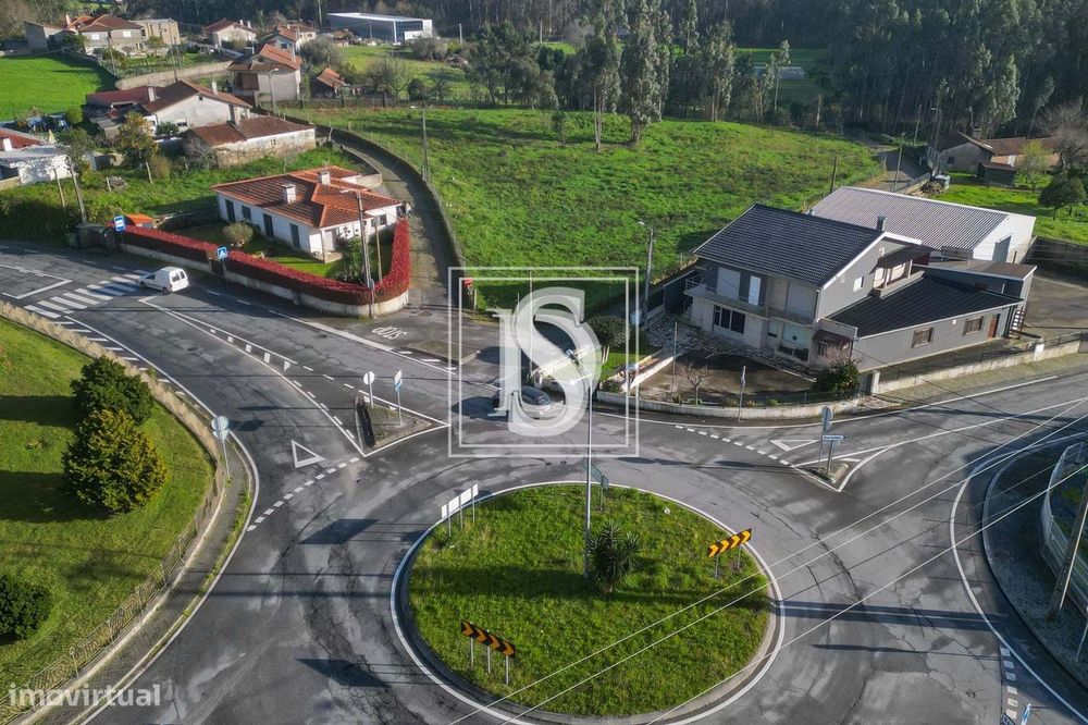 Terreno para construção em Perelhal