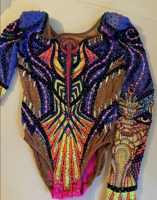 Купальник для художесивенной гимнастики