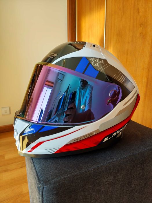 Capacete LS2 FF811 Vector II – Branco/Azul/Vermelho – Tam. M – 145€