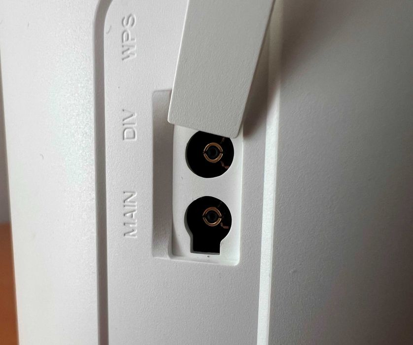 Stacjonarny Router ALCATEL LinkHub LTE cat7 HH71V1 na kartę sim