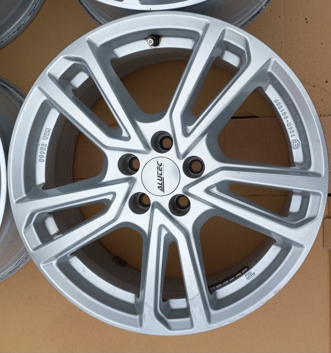 Felgi aluminiowe 17 ALUTEC VW SKODA AUDI 5x100x57.1