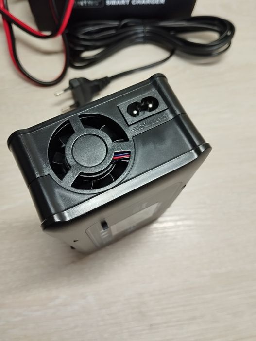 Зарядне HTRC 15А.20A.35А.