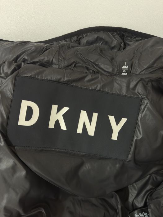 Куртка DKNY оригінал