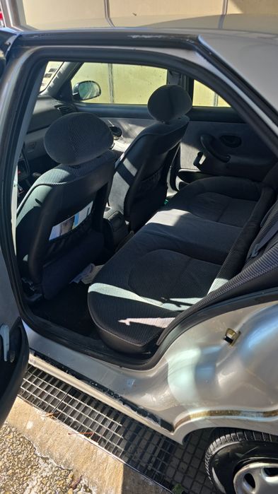 Peugeot 406 2.0 110cv
