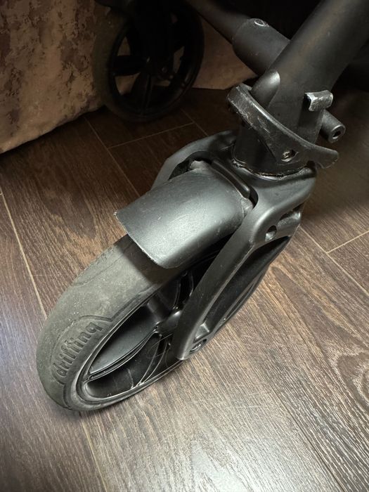 Дитяча коляска бу