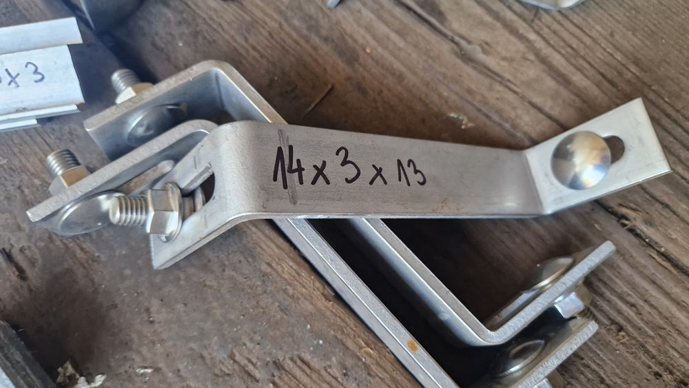 Fotowoltaika - elementami montażowe