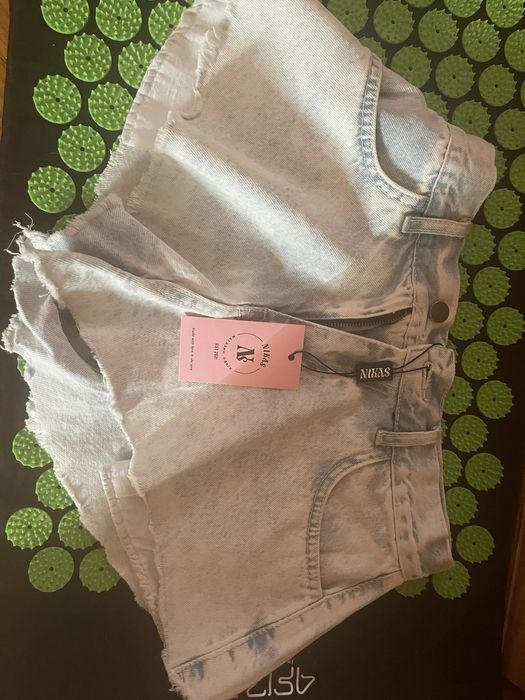 Джинсові шорти стильні