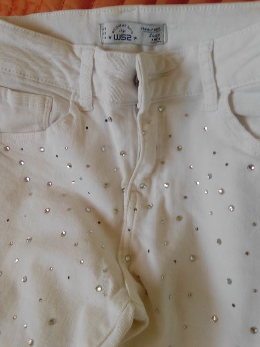 Calças brancas senhora