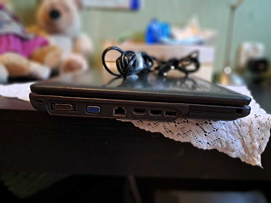 Acer Travelmate 5730 core2duo 4gb ram HDD 320gb zasilacz WIN10