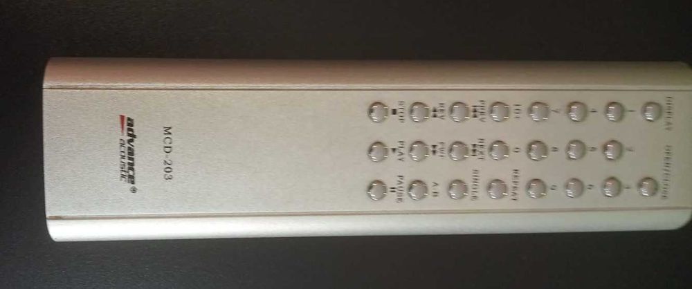 Leitor de CD Advance Acoustic MCD 203 (Avariado)