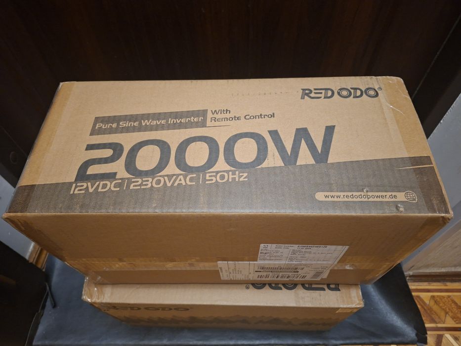 Redodo 2000W інвертор чистої синусоїди з LCD-монітором