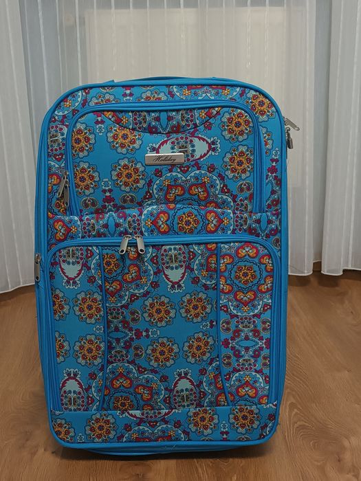 Дорожня текстильна валіза Holiday