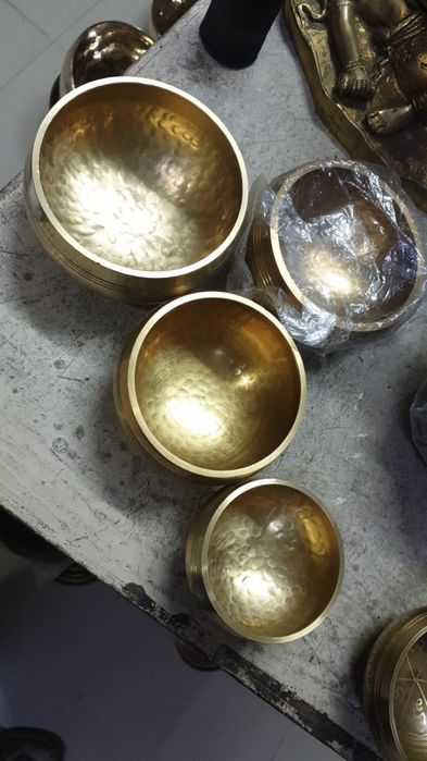 Singing bowls, also known as Tibetan/Himalayan singing bowls