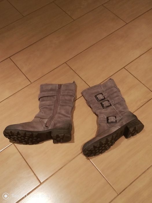 Нові жіночі чоботи Clarks з натуральної замші