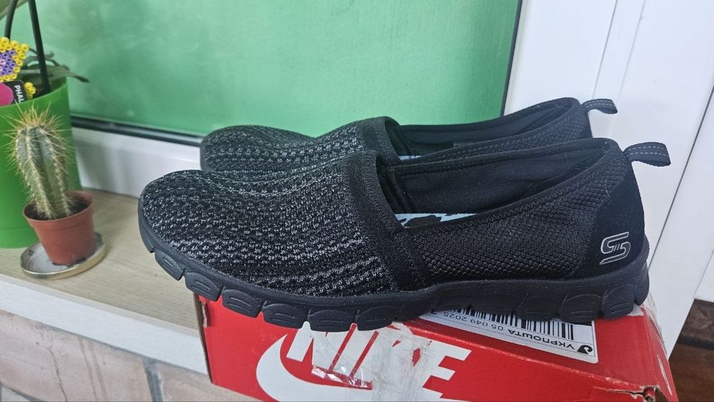 Балетки Skechers, розмір 40, US 10. Оригінал.