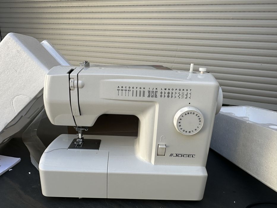 Máquina costura Jocel