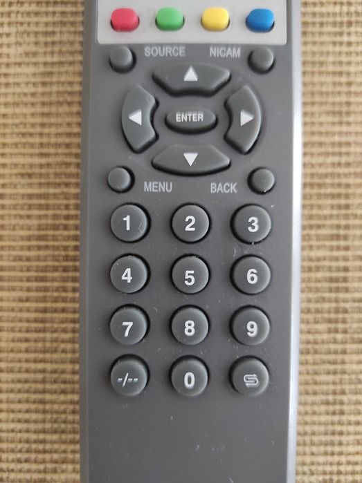 Swisstec SMURMC003 TV DVD Combo Combi Remote Control for S15/564172212801539122