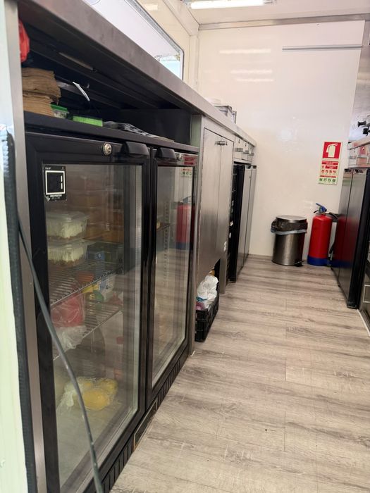 Vendo Roulote Foodtruck Pronto para trabalhar.