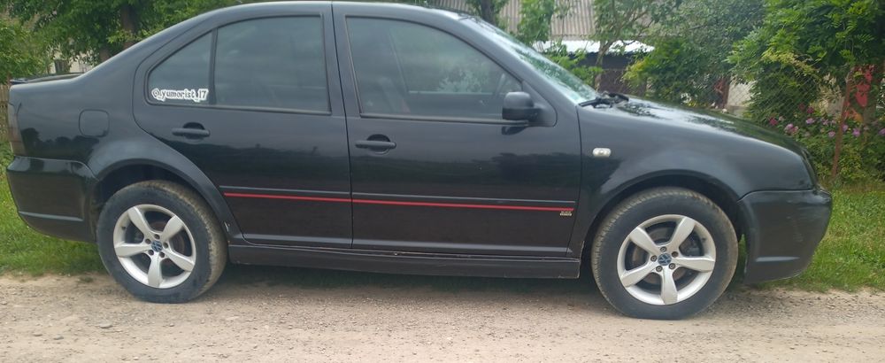 Продам volkswagen bora 1.6FSI