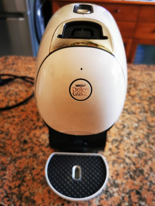Máquina de café Dolce gusto Neo