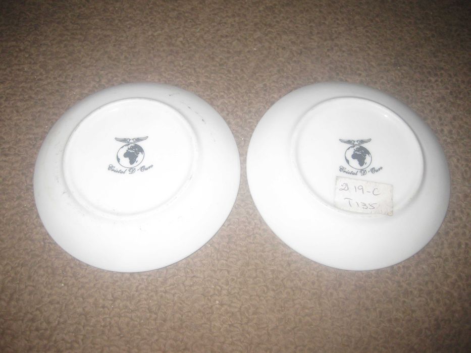 2 Pratos Colecionáveis em Cerâmica!