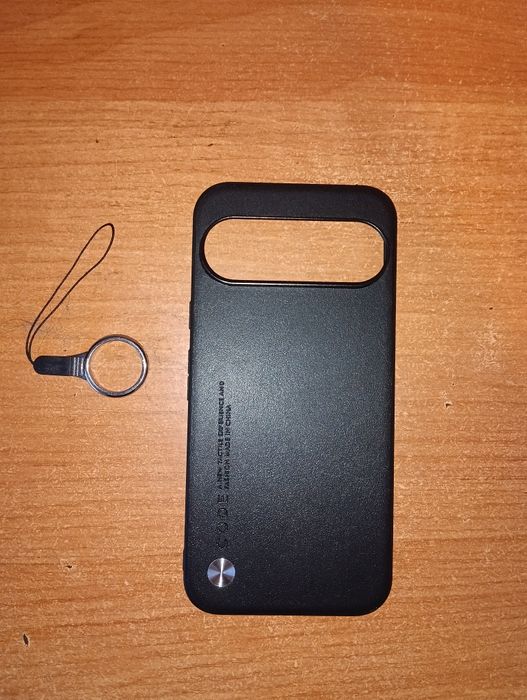 Чехол Google Pixel 10 Pro XL.