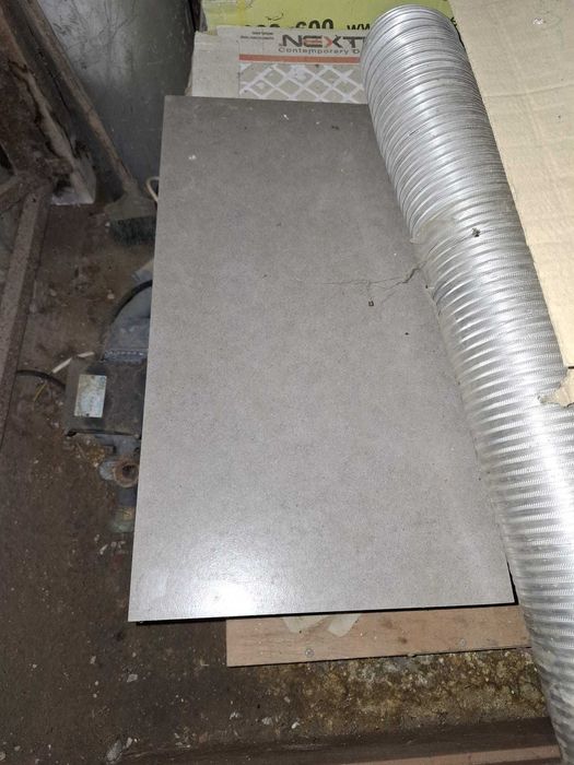 Azulejos Rectangular Cinzento/Creme 60x32 cm – 5 m² Disponíveis