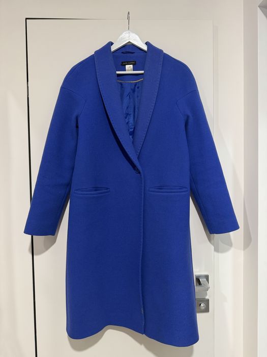Жіноче синє пальто
