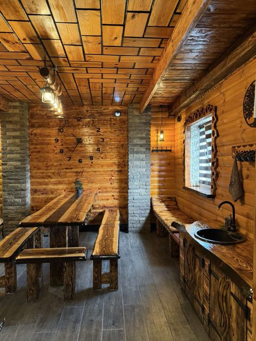 Божественная баня Троєщина