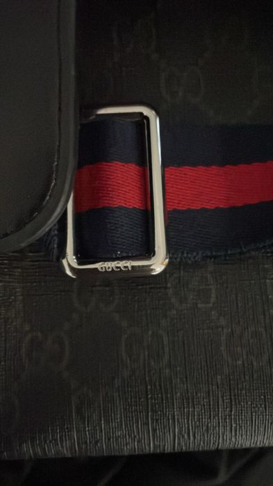 Bolsa da Gucci gg black small messenger bah
