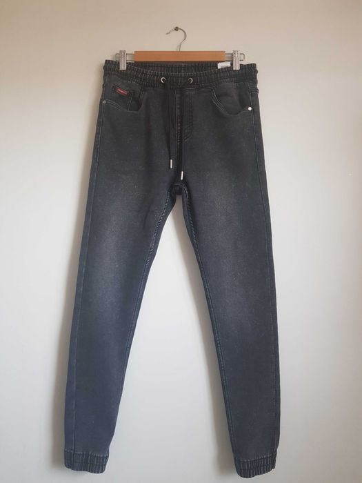 spodnie jeansowe Sinsay rozmiar 28