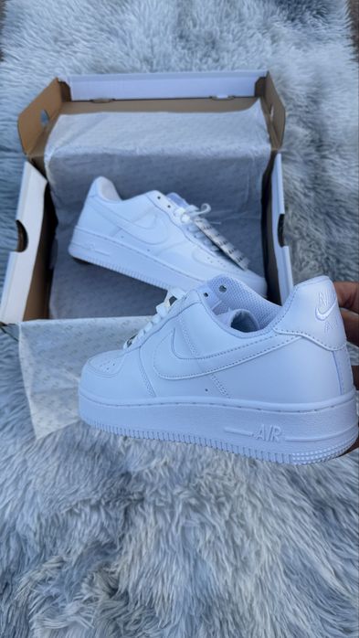 Nike Air Force 1 Brancas